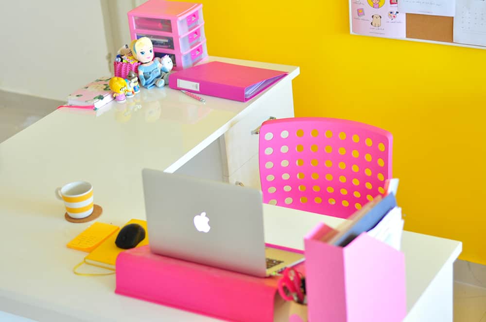 Keep your desk tidy and clutter-free. This will mentally stimulate you and increase your productivity. 